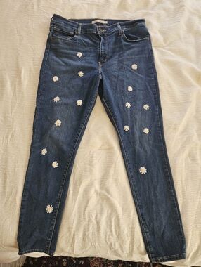 Levi's with Hand Embroidered Flowers